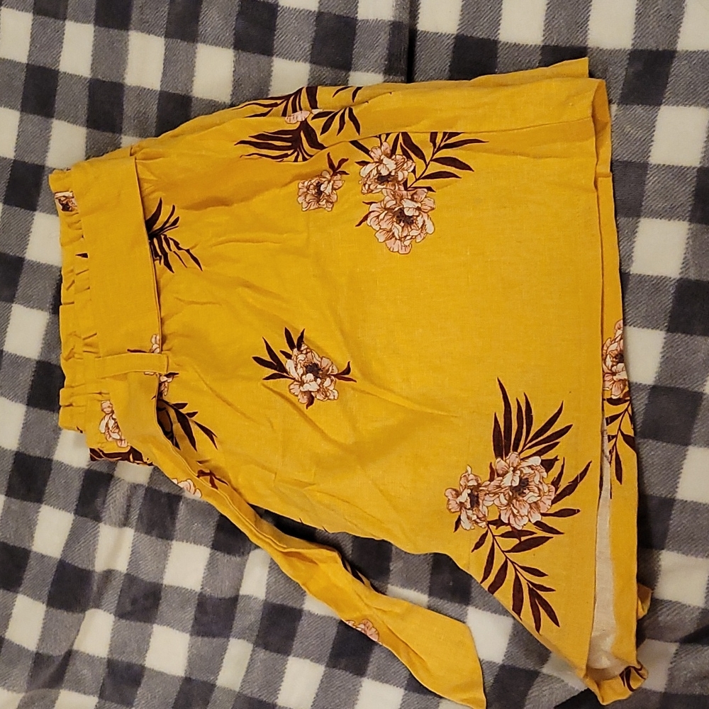 XL SHORTS SUPER COMFY NWT